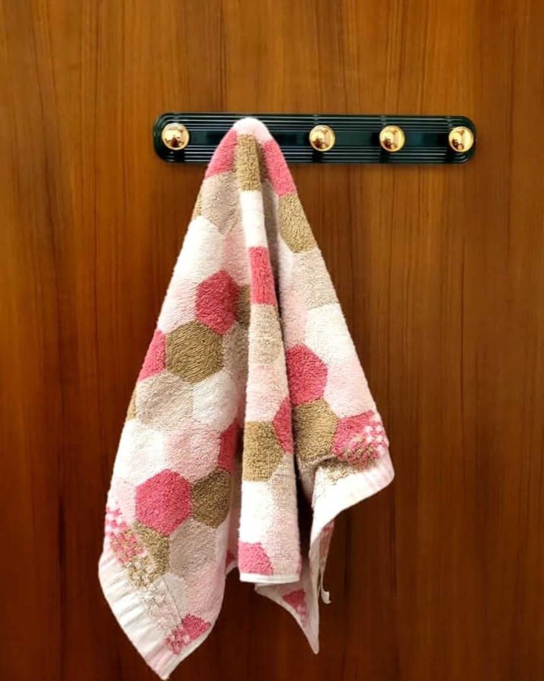 IMPORTED Self-Adhesive Acrylic Wall Hook Strip, 5 Hooks